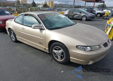 2001 Pontiac Grand Prix Gtp z USA, uszkodzony, nr VIN 1G2WR12101F139172